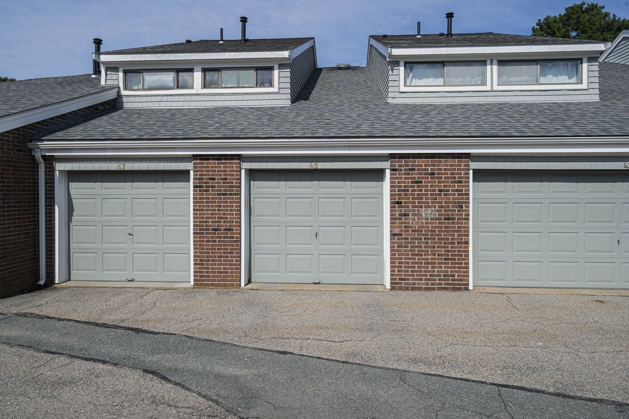 45 Meadowood Dr Unit 45, Stoughton, MA 02072