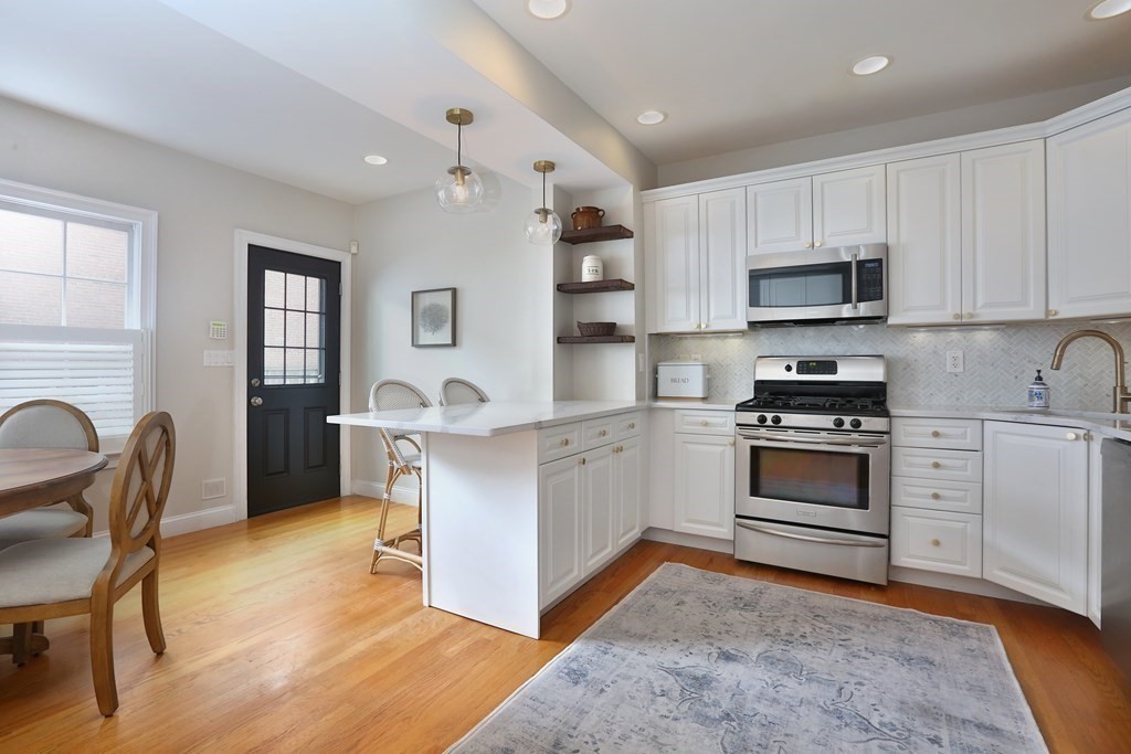 69 High Street Unit 2, Boston - Charlestown, MA 02129