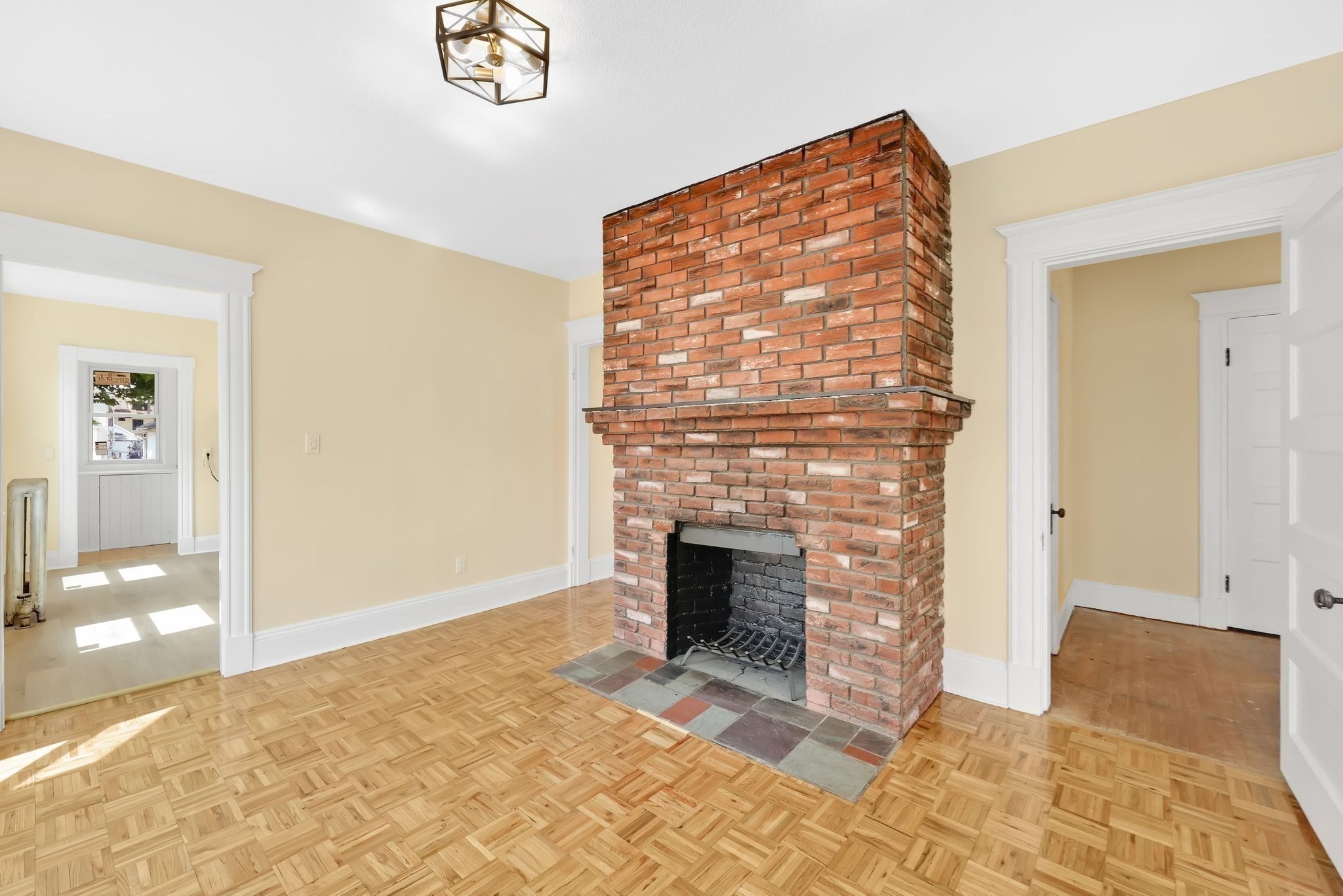 24 Hiawatha St, Springfield, MA 01108 - Image 12