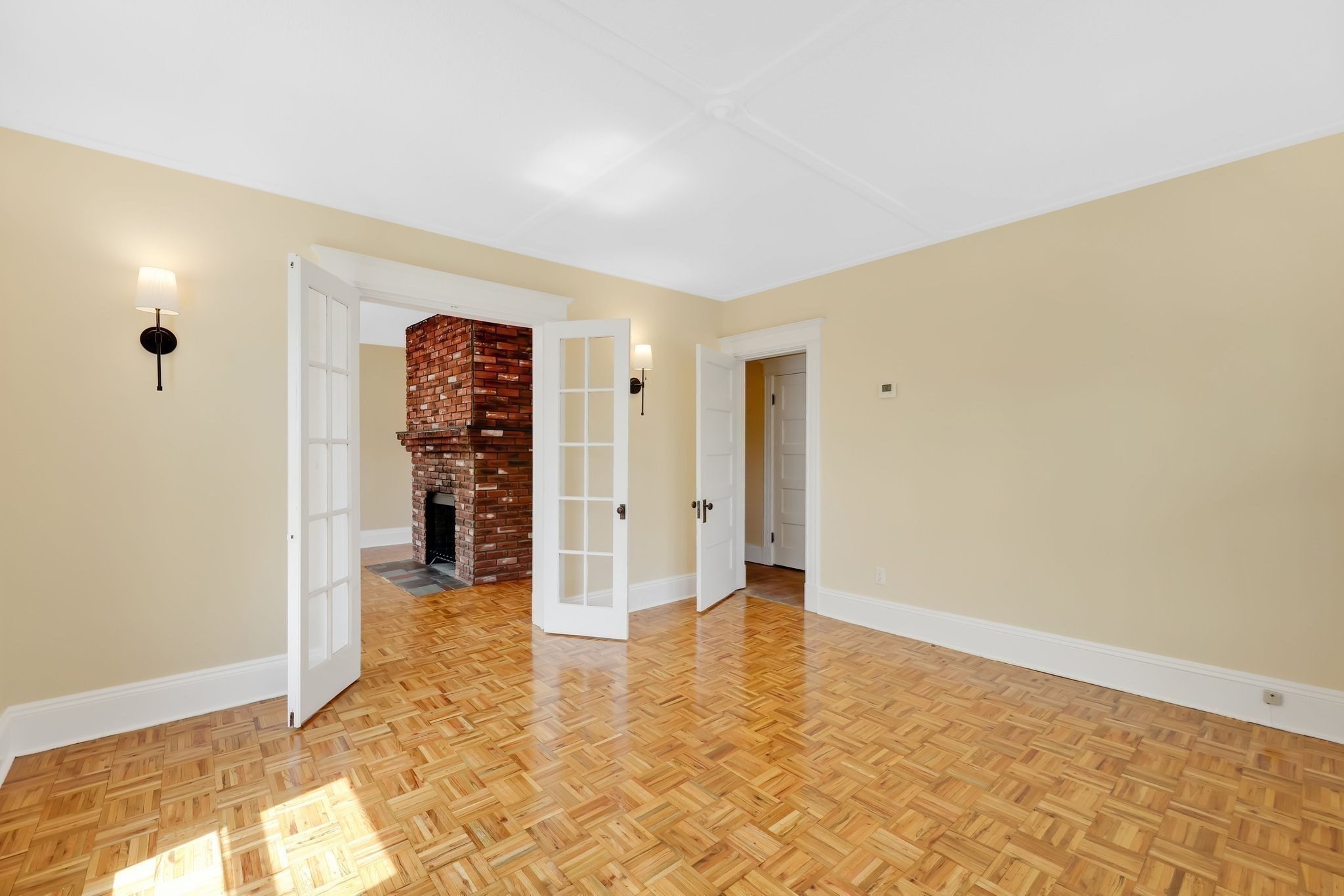 24 Hiawatha St, Springfield, MA 01108 - Image 10