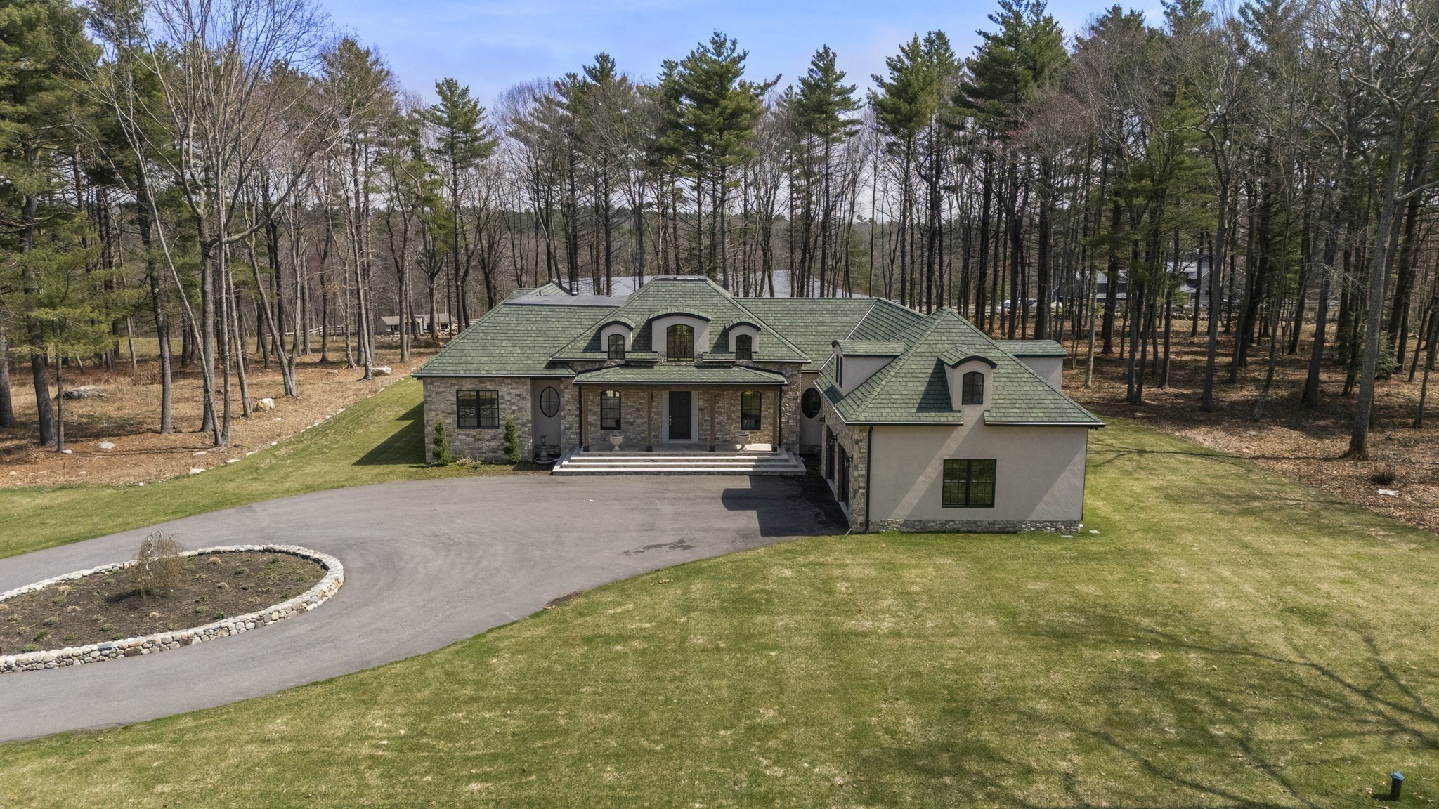 252 Winter Street, Norwell, MA 02061
