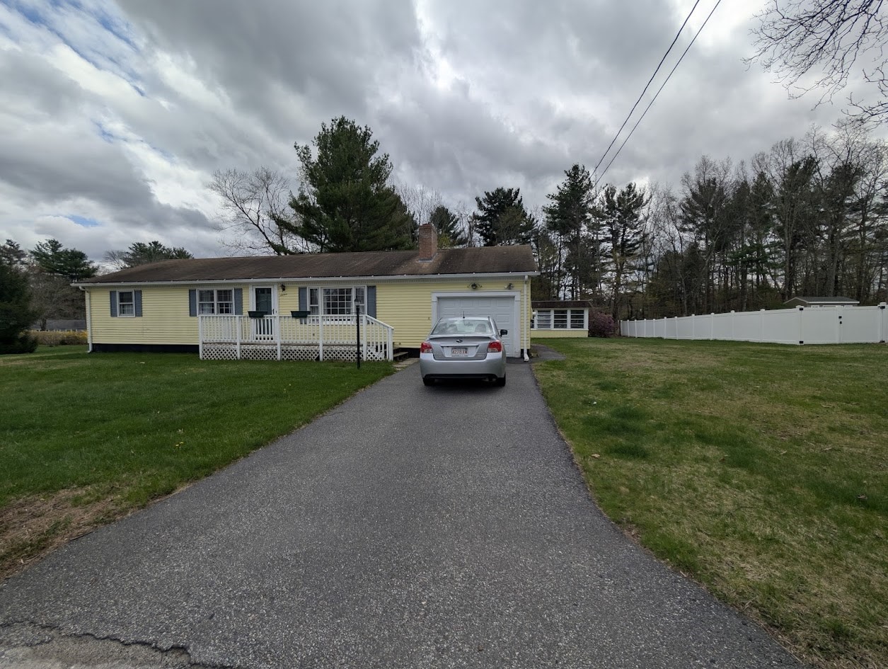 16 Pinewood  Dr, Webster, MA 01570