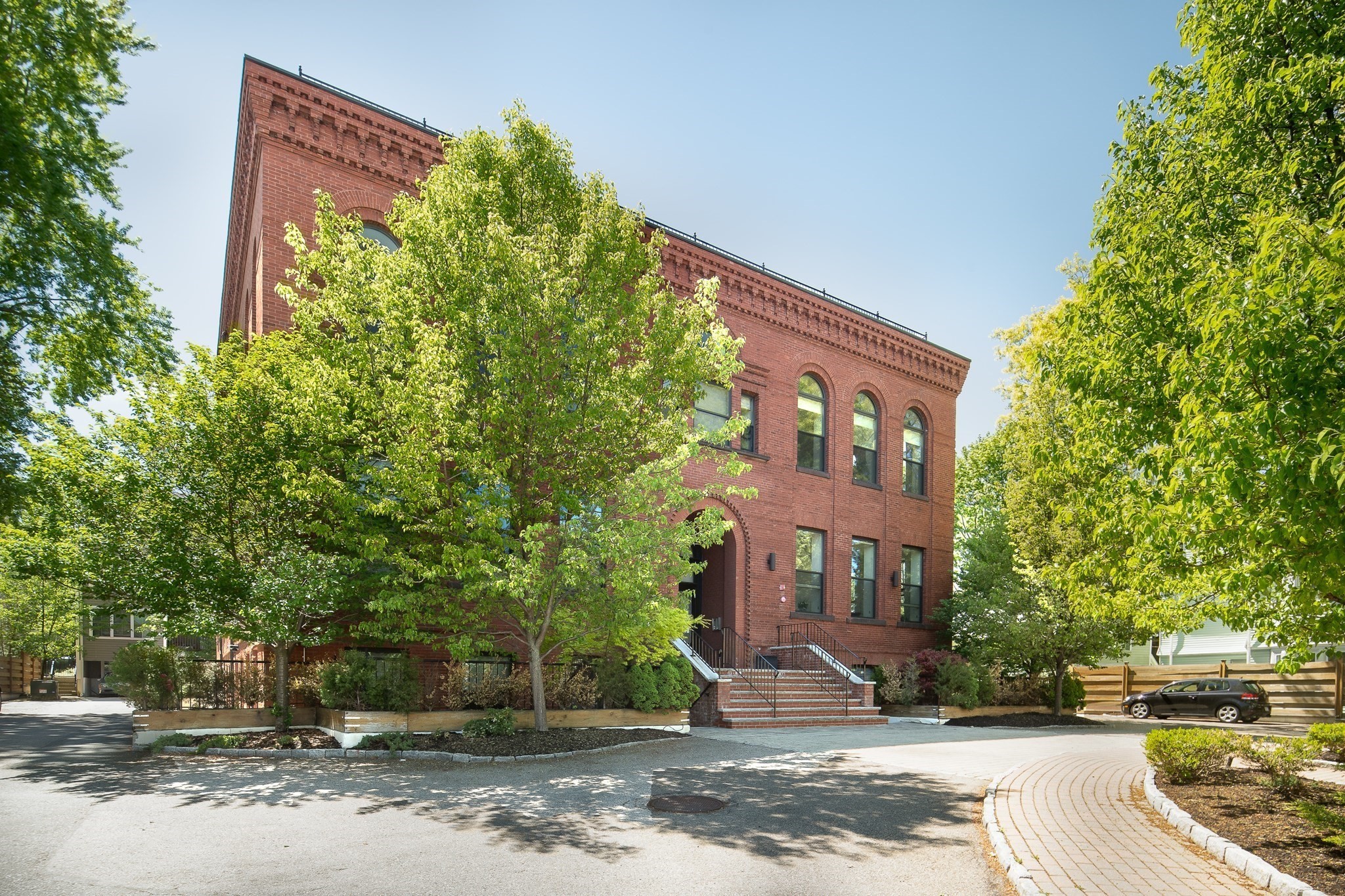 11 Wyman St Unit 2B, Jamaica Plain, Boston, MA 02130