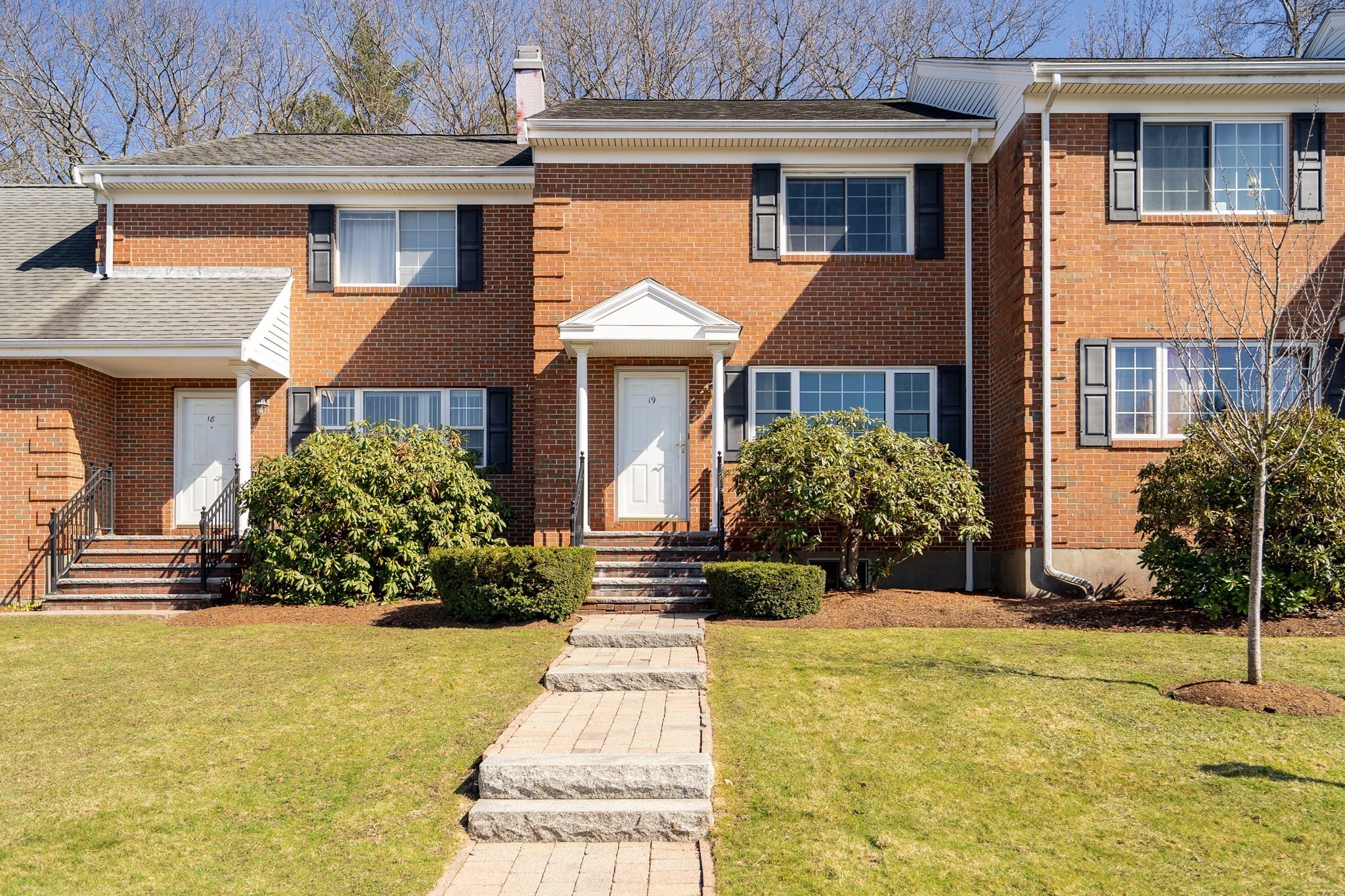 19 April Ln Unit 19, Lexington, MA 02421