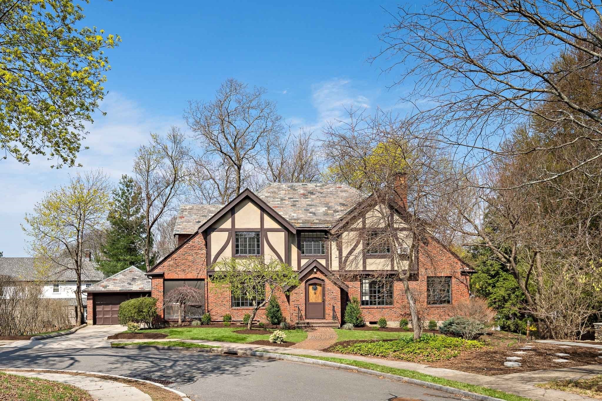 38 Payson Terace, Belmont, MA 02478