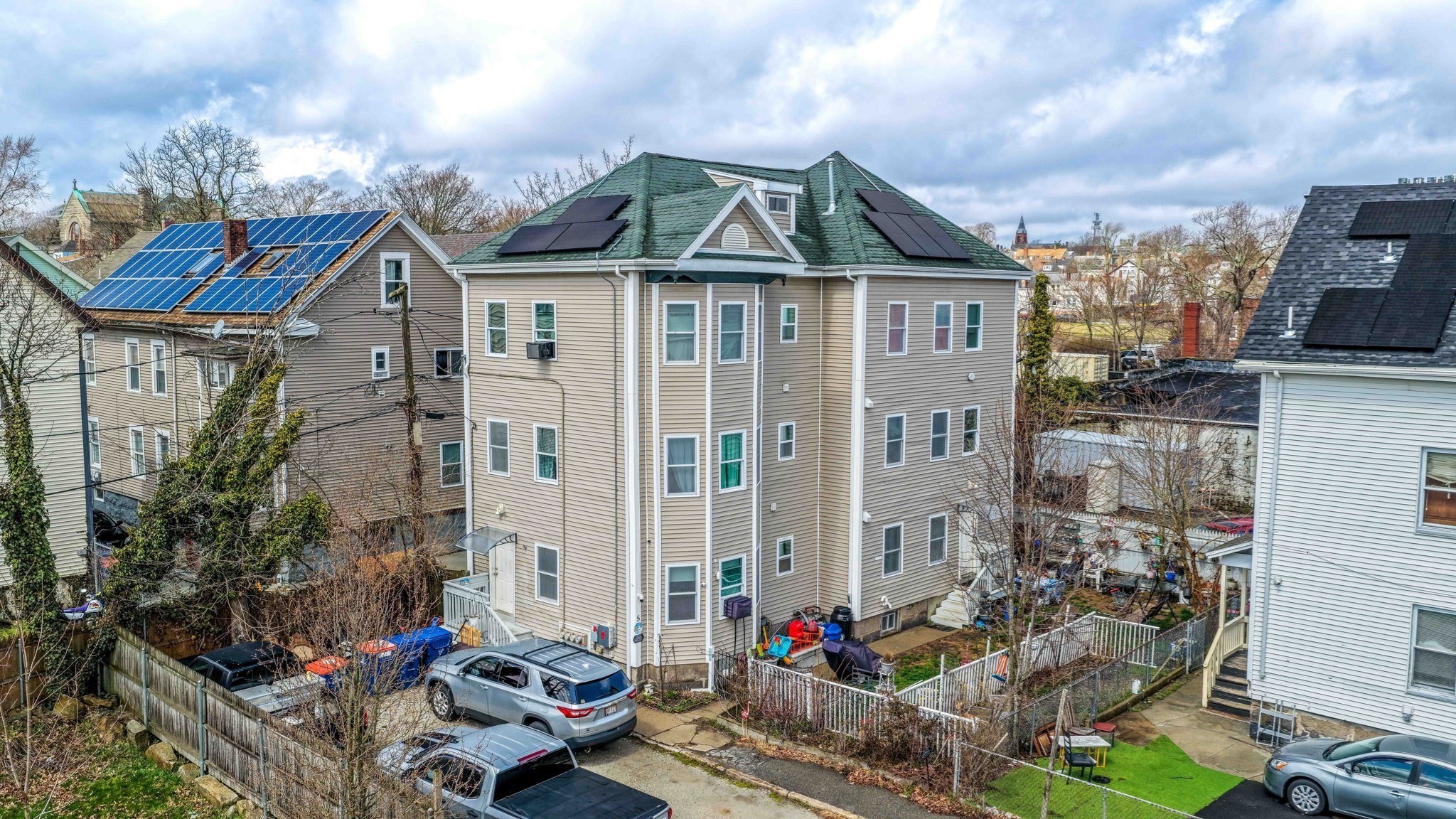 5 Tallman Ln, New Bedford, MA 02740