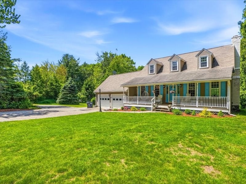 189 Holden St, Holden, MA 01520