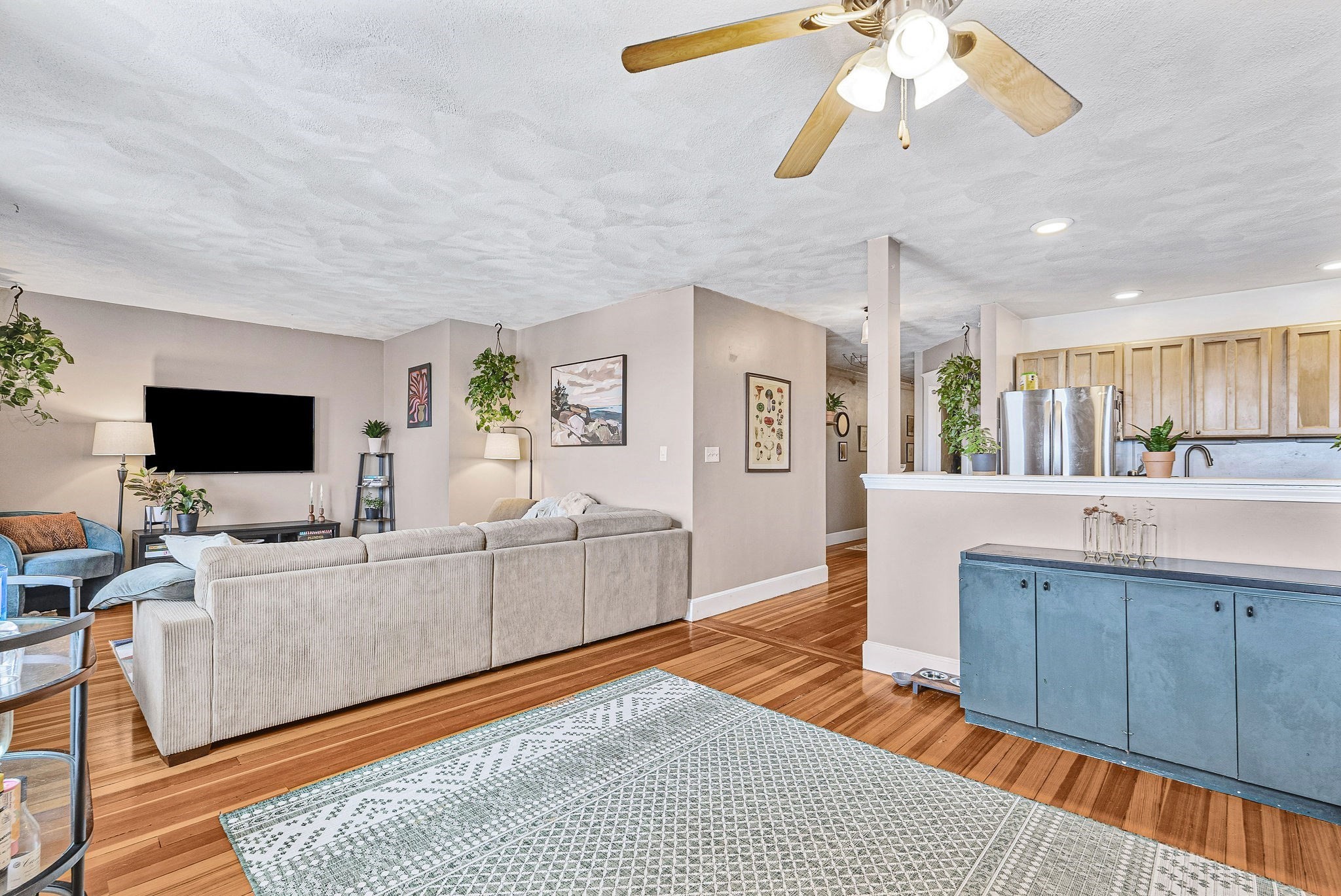 25 South Street Unit 4, Boston College, Boston, MA 02135