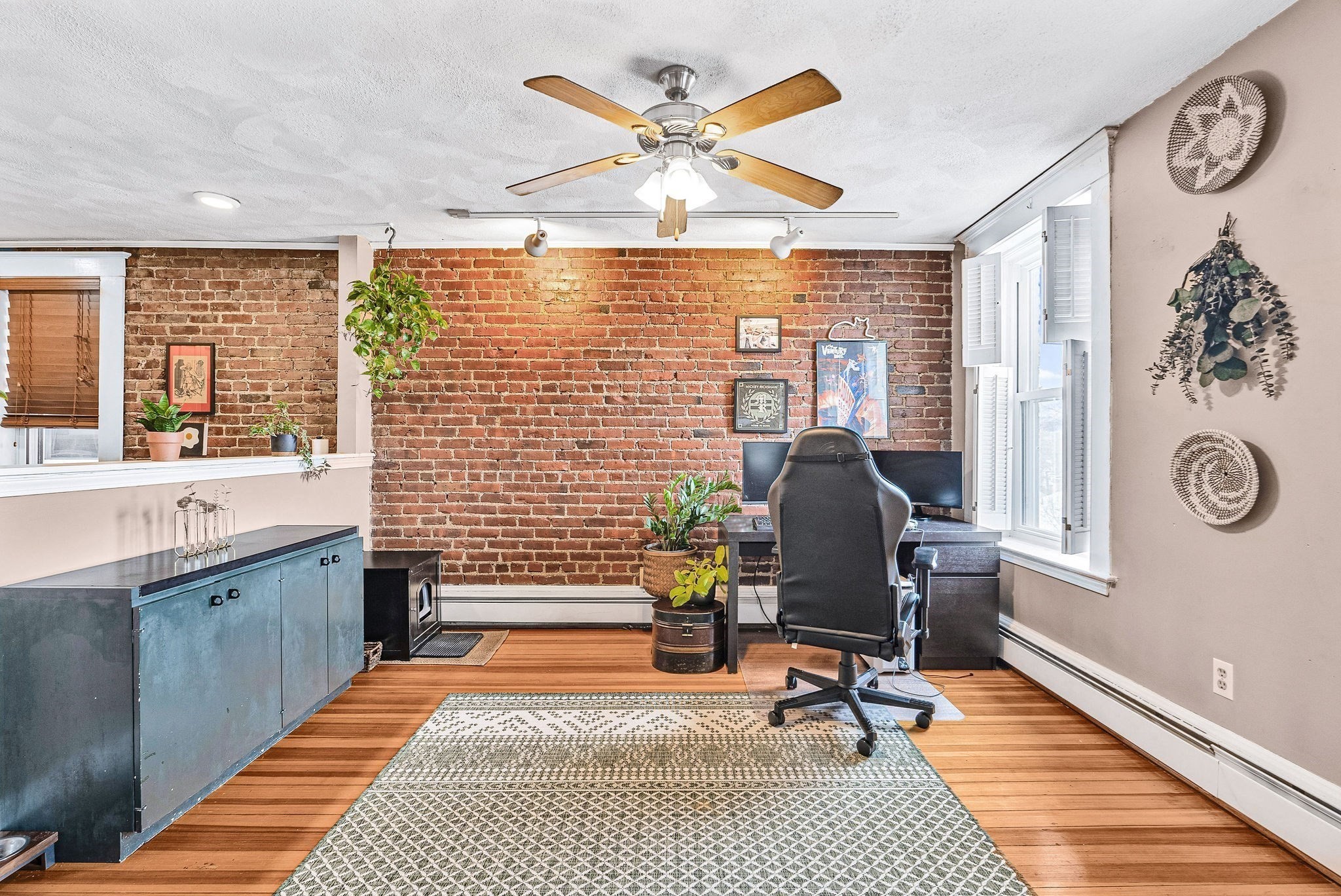 25 South Street Unit 4, Boston College, Boston, MA 02135 - Image 9