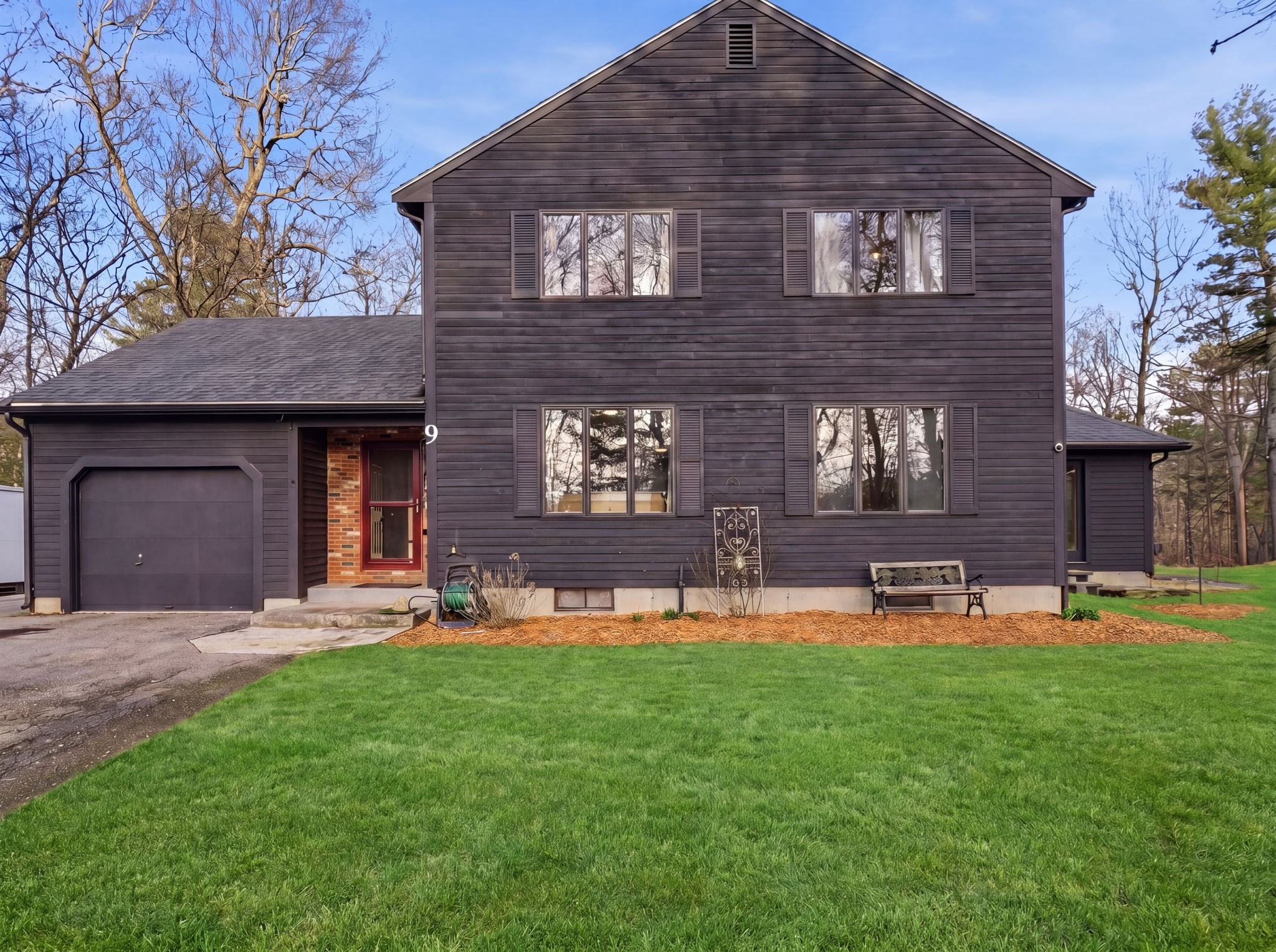 9 Piedmont St, Middleton, MA 01949