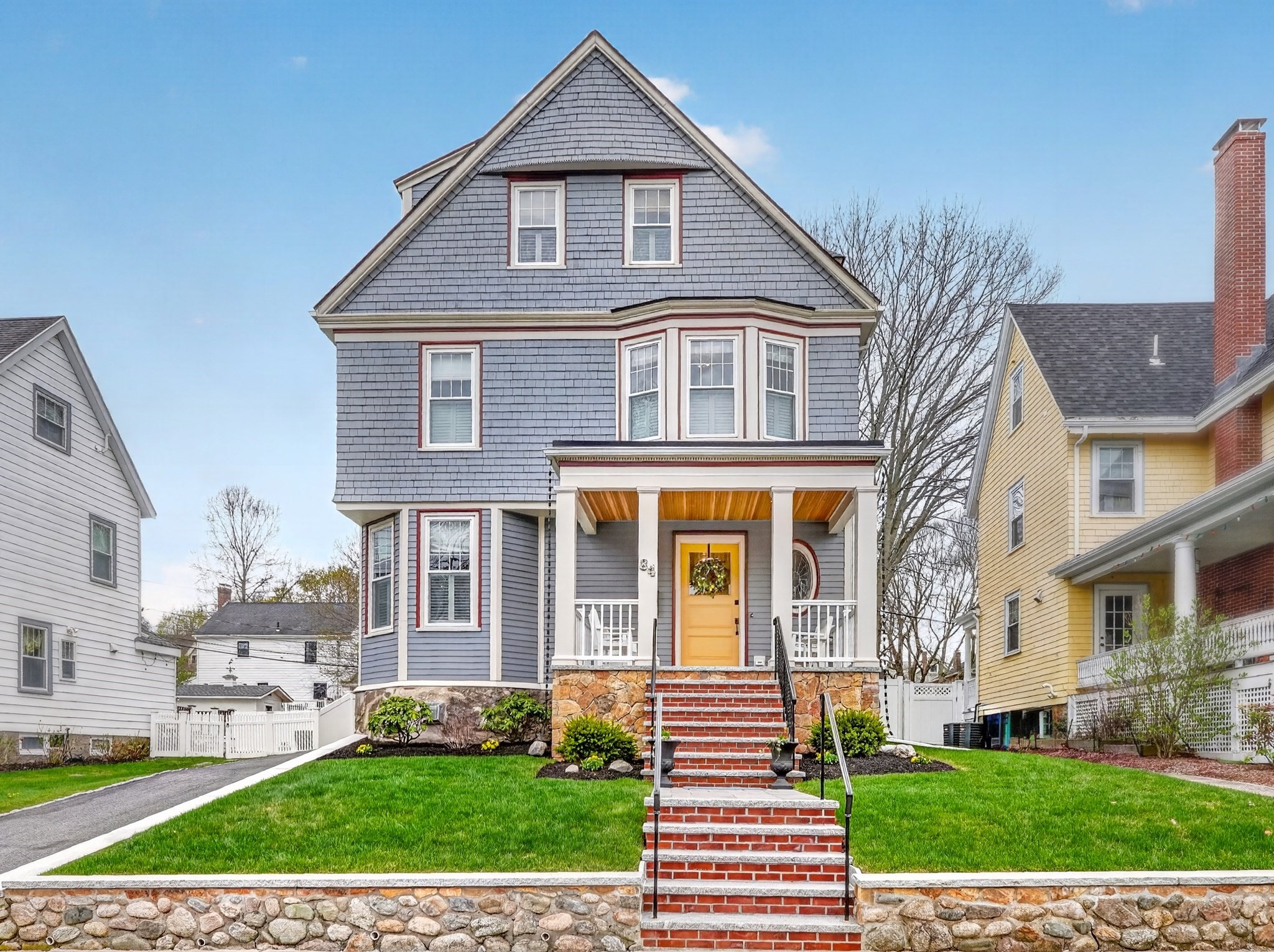 84 Hastings St, Boston - West Roxbury, MA 02132