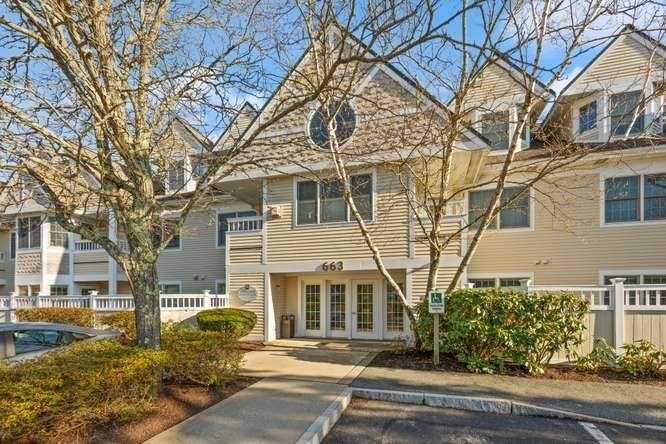 663 Lowell Street Unit 37, Lexington, MA 02420