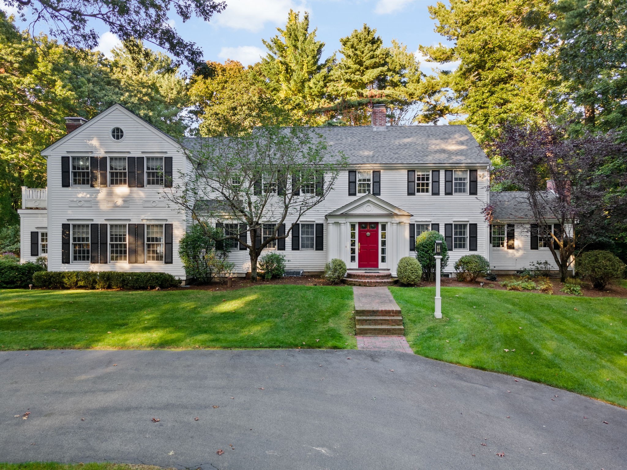 192 Prospect St, Hingham, MA 02043