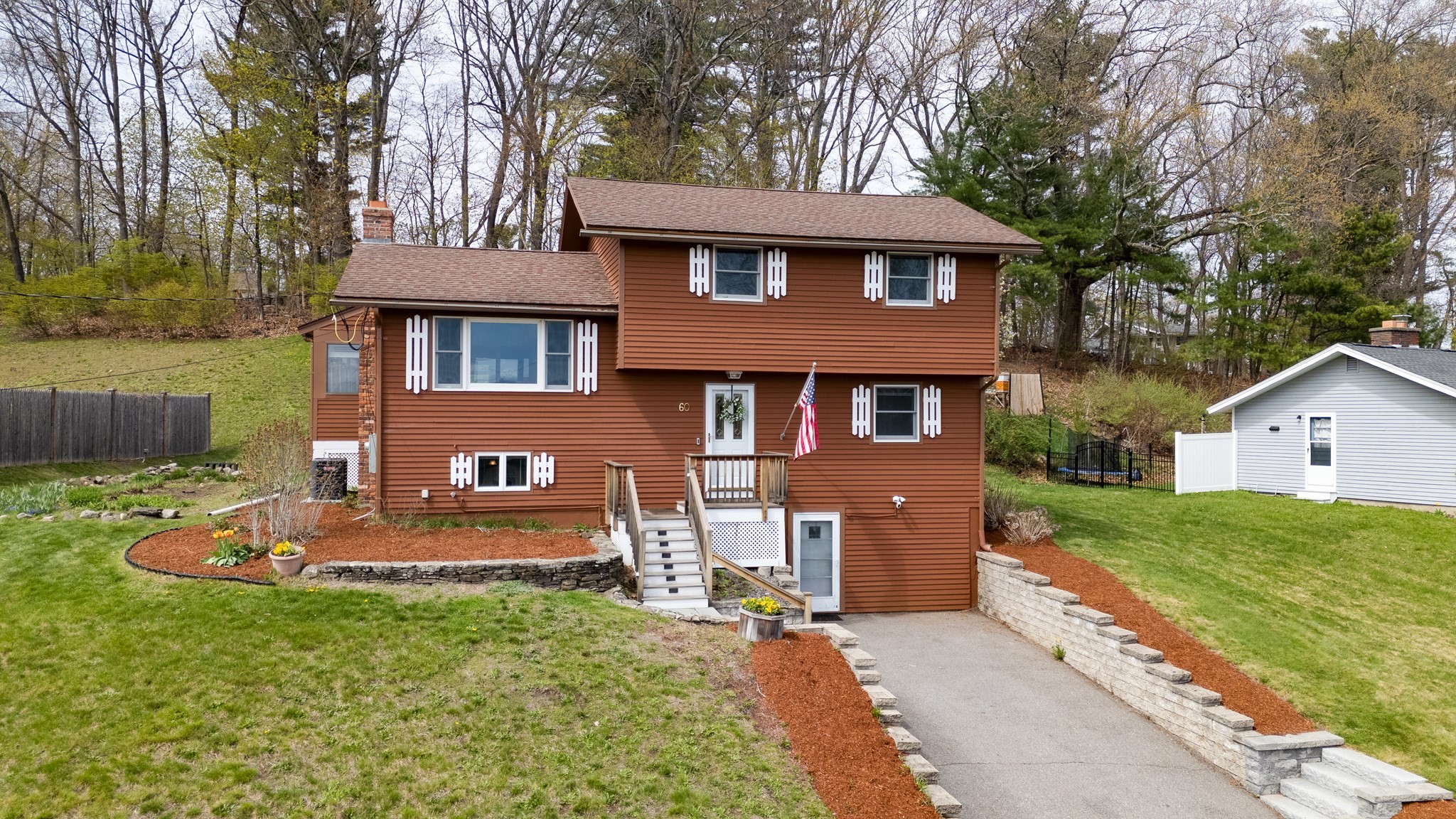 60 Fort Meadow Drive, Hudson, MA 01749