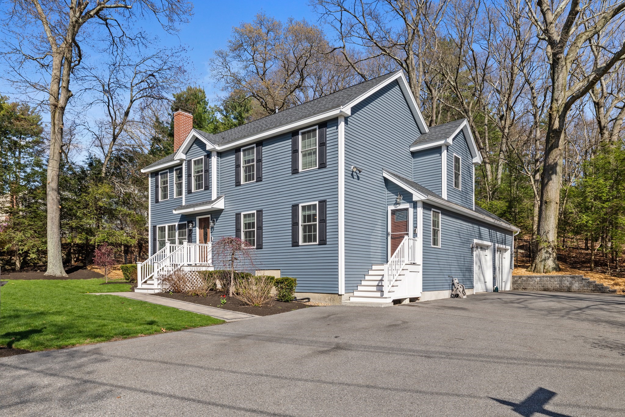 10 Great Pines Ave, Burlington, MA 01803