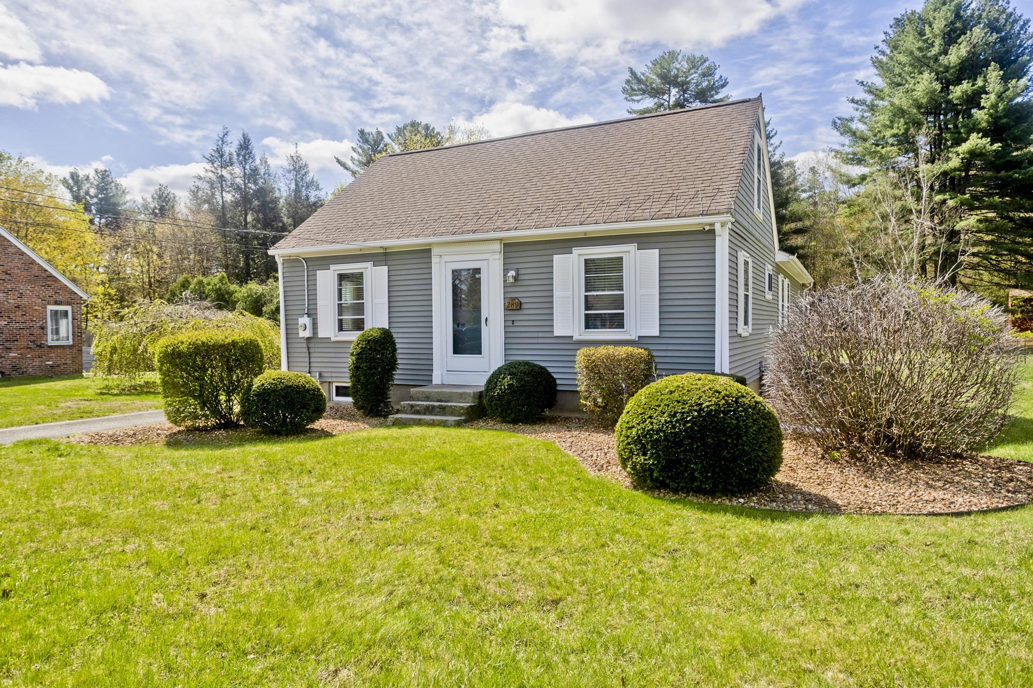 289 Holyoke Rd, Westfield, MA 01085