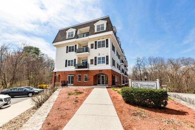 350 Greene St Unit 306, North Andover, MA 01845