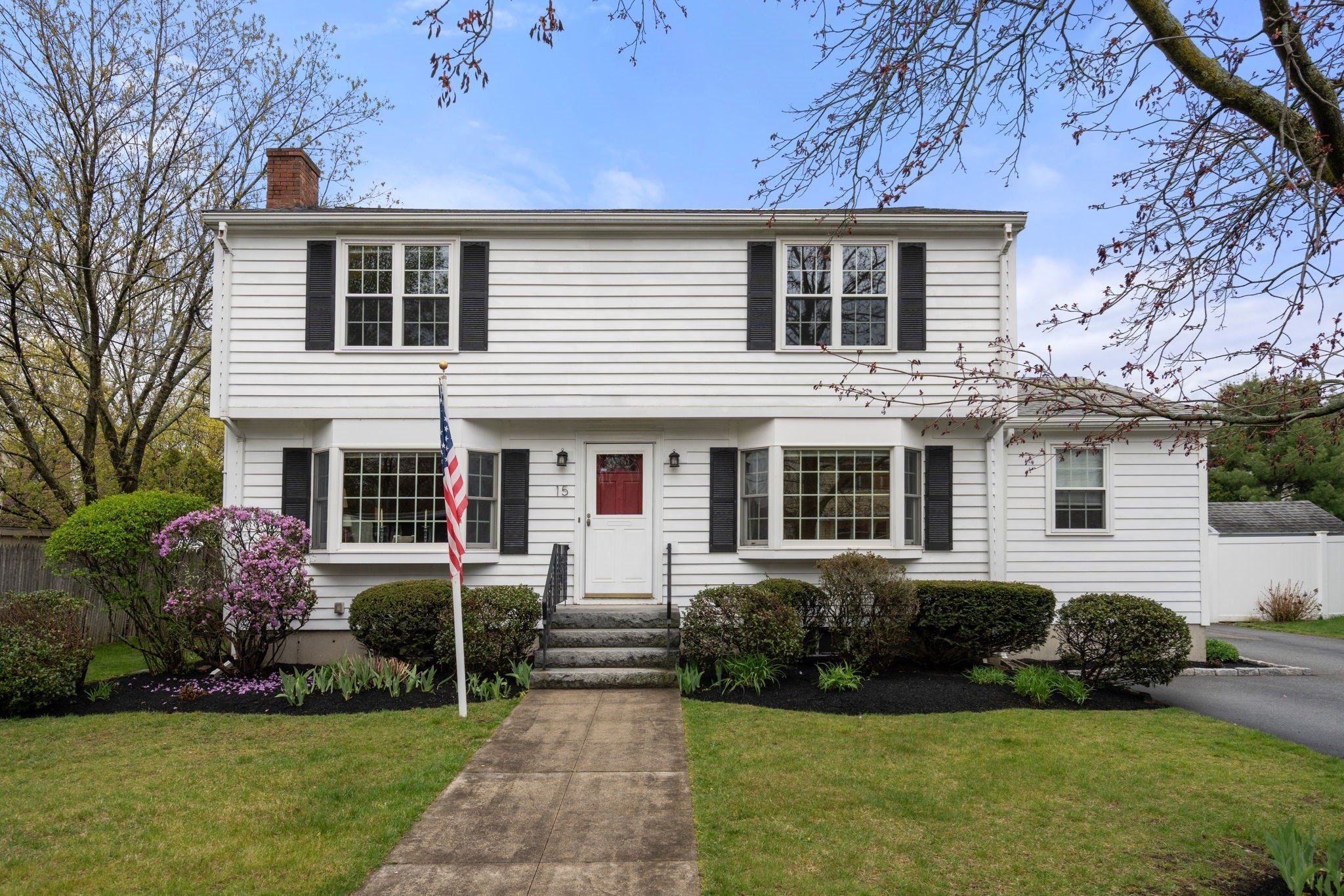 15 Walton St, Wakefield, MA 01880