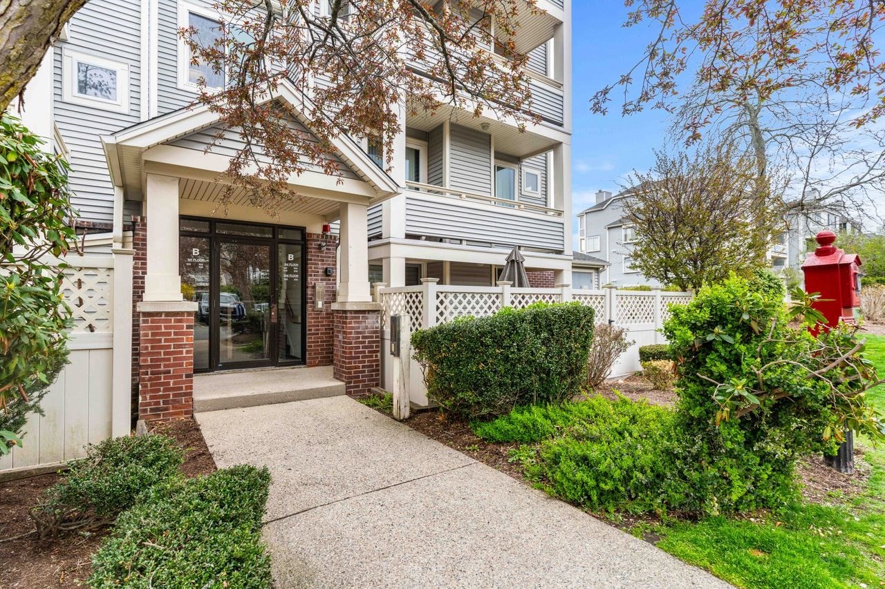 200 Falls Blvd. Unit B208, Quincy, MA 02169