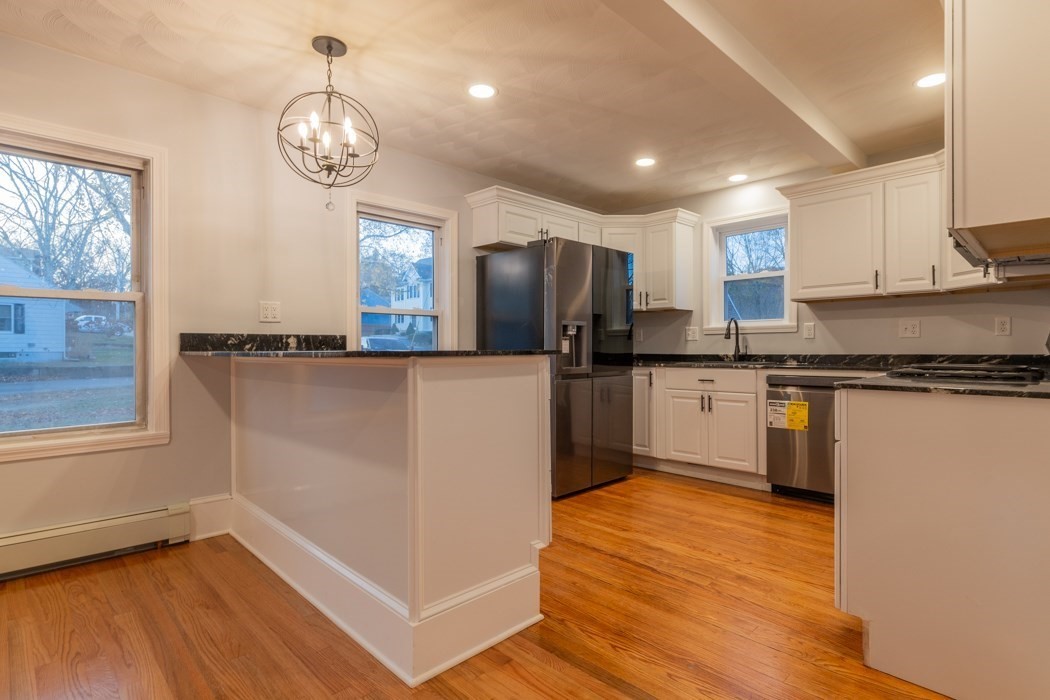 82 Pine, Attleboro, MA 02703