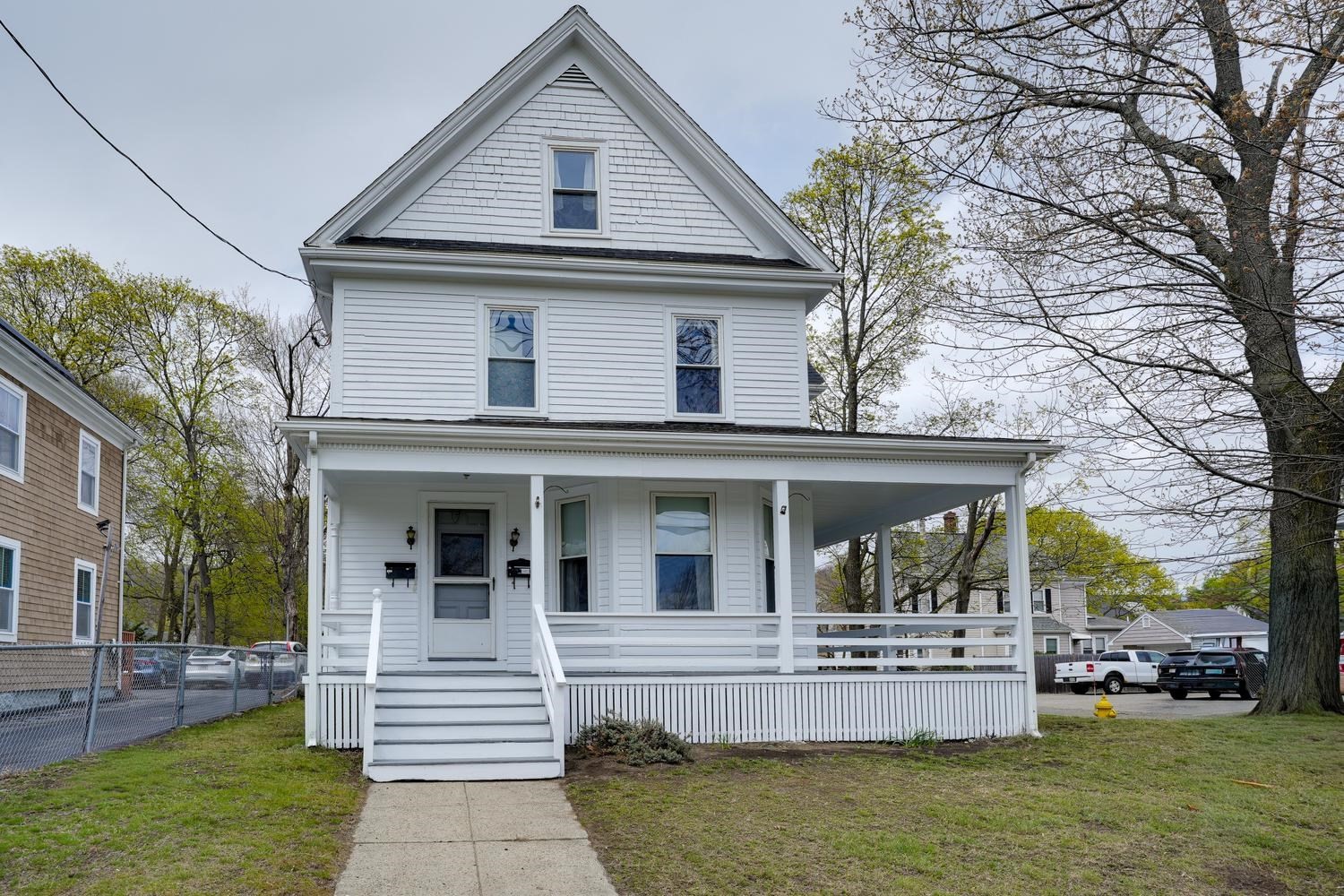 188 Waverley St Unit 1, Belmont, MA 02478