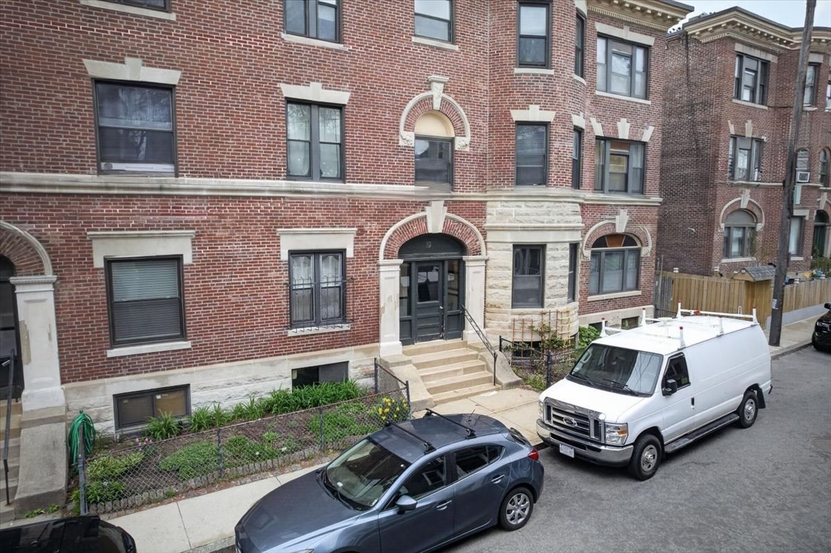 19 Royal St Unit 6, Lower Allston, Boston, MA 02134 - Image 25