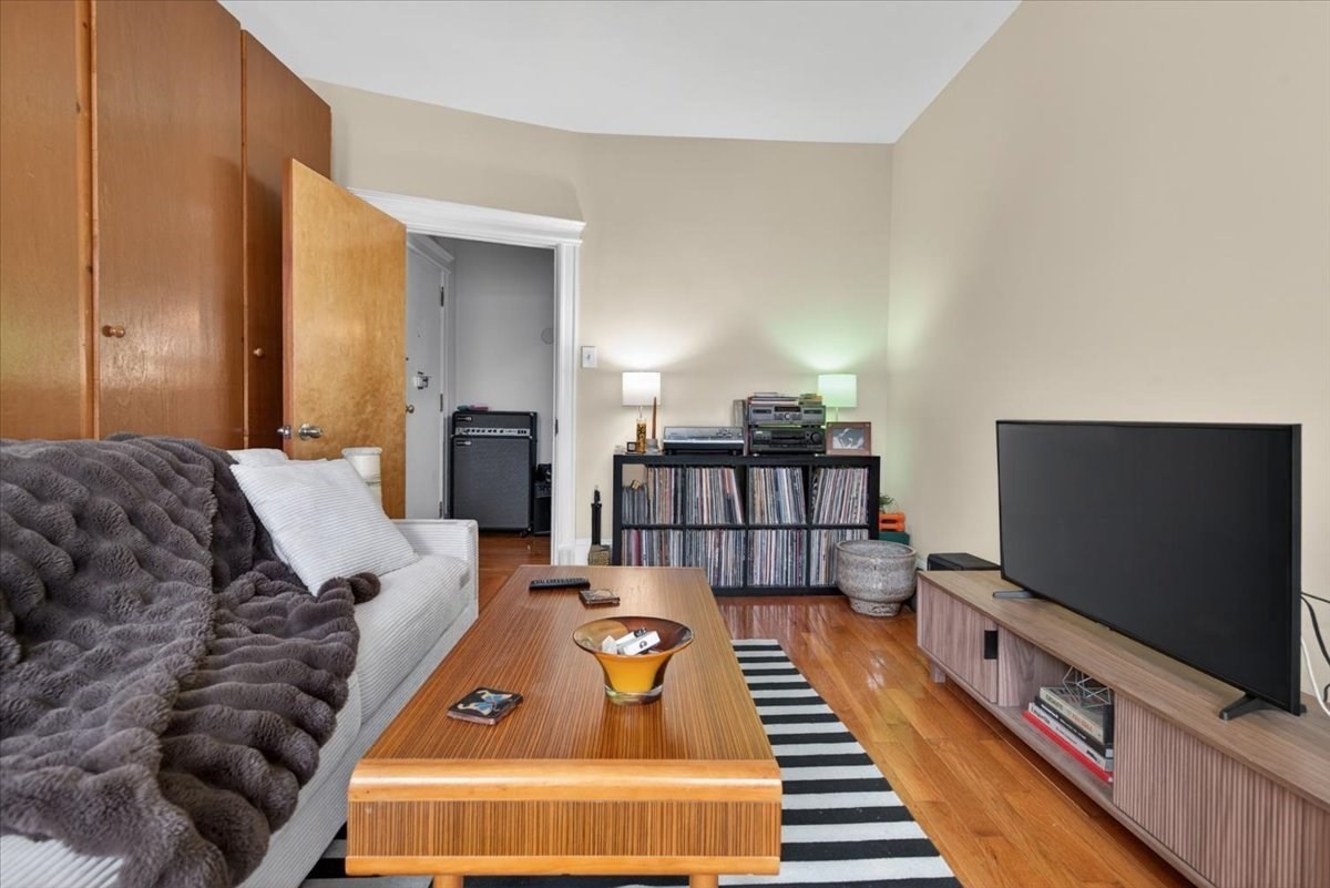 19 Royal St Unit 6, Lower Allston, Boston, MA 02134 - Image 4