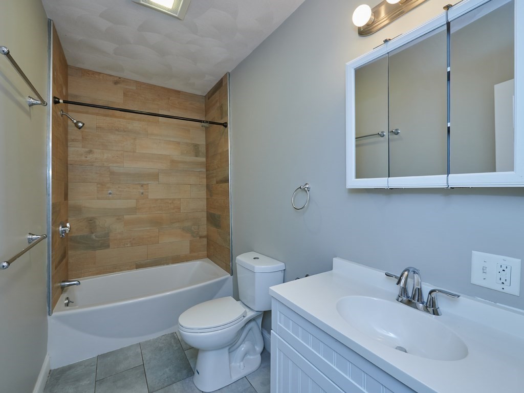 132 Dolphin Ave, Revere, MA 02151 - Image 11