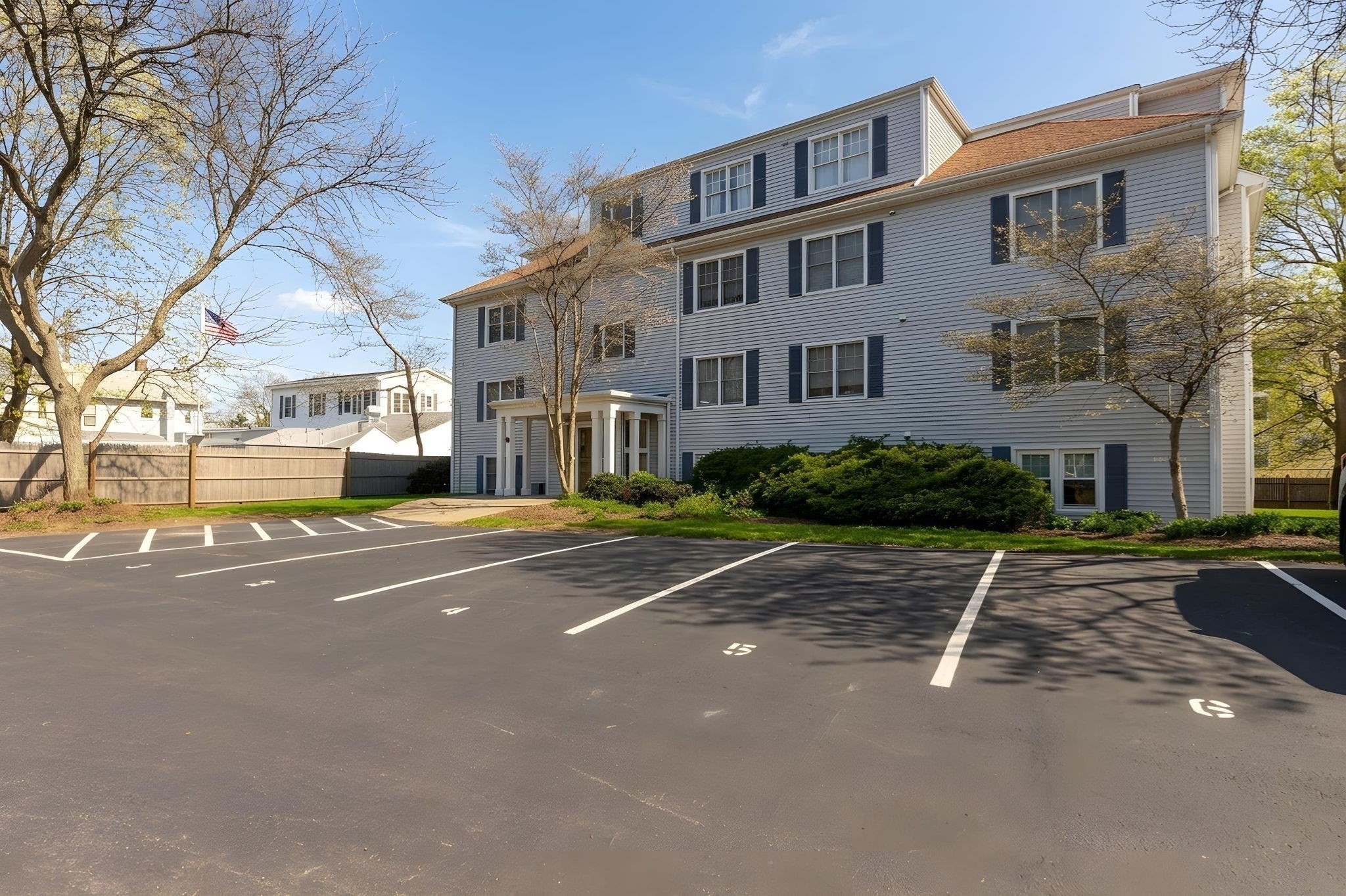 14 Webb Pl Unit 1A, Mansfield, MA 02048