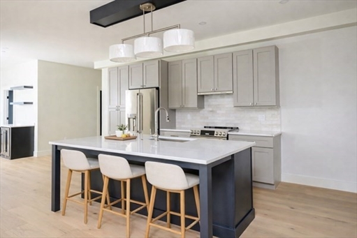 21 Tanglewood Road, Apt 3