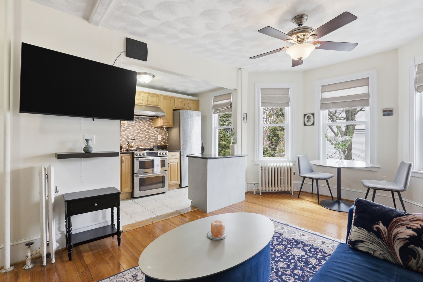 53 Trident Ave Unit 202, Winthrop, MA 02152