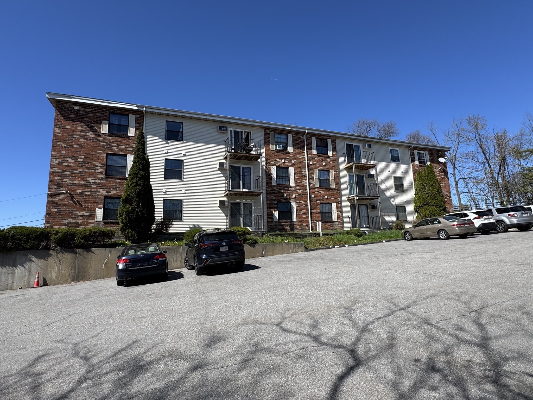 10 Hemans Street Unit 21, Worcester, MA 01605