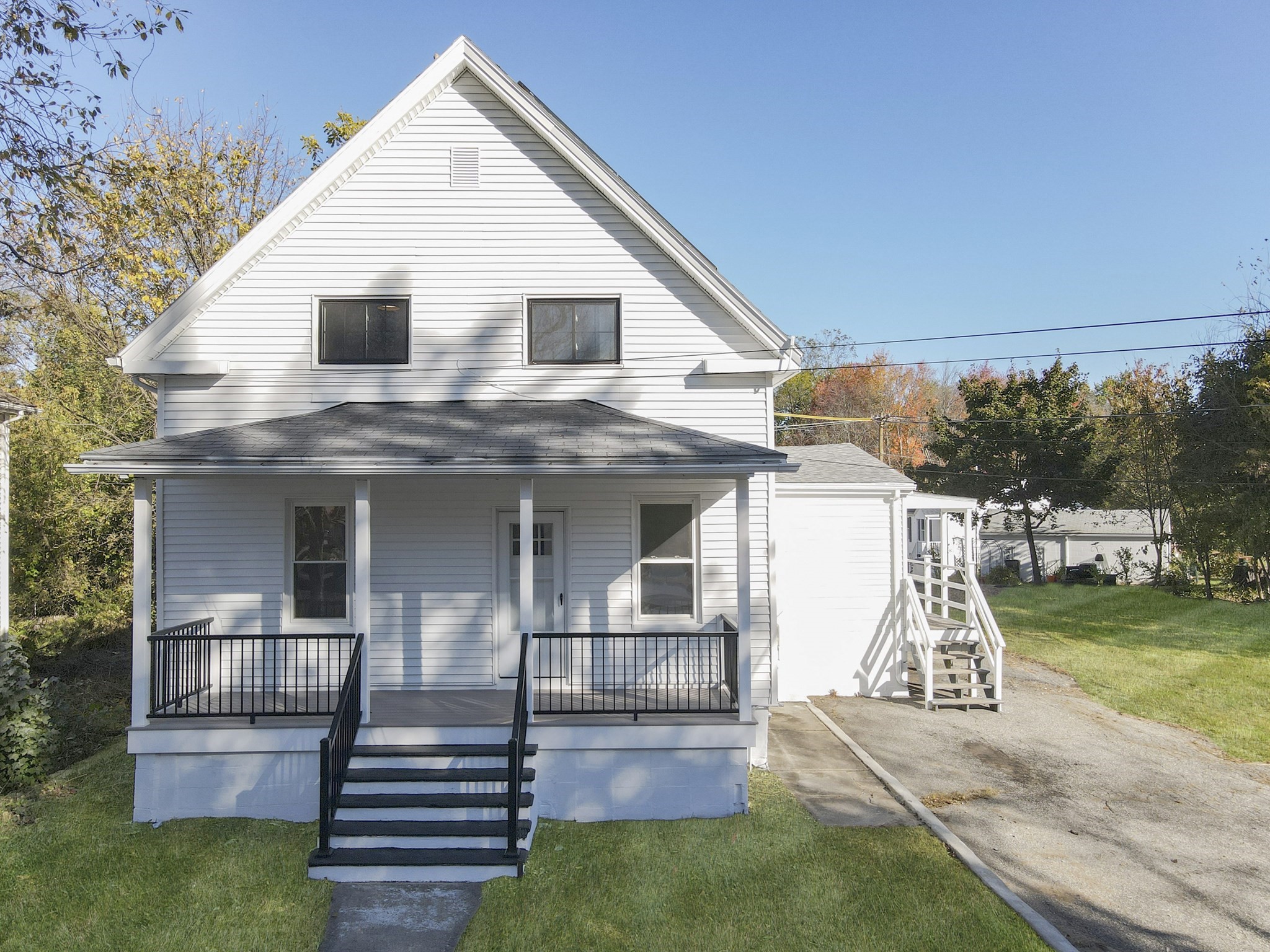 21 Irving St, Bellingham, MA 02019
