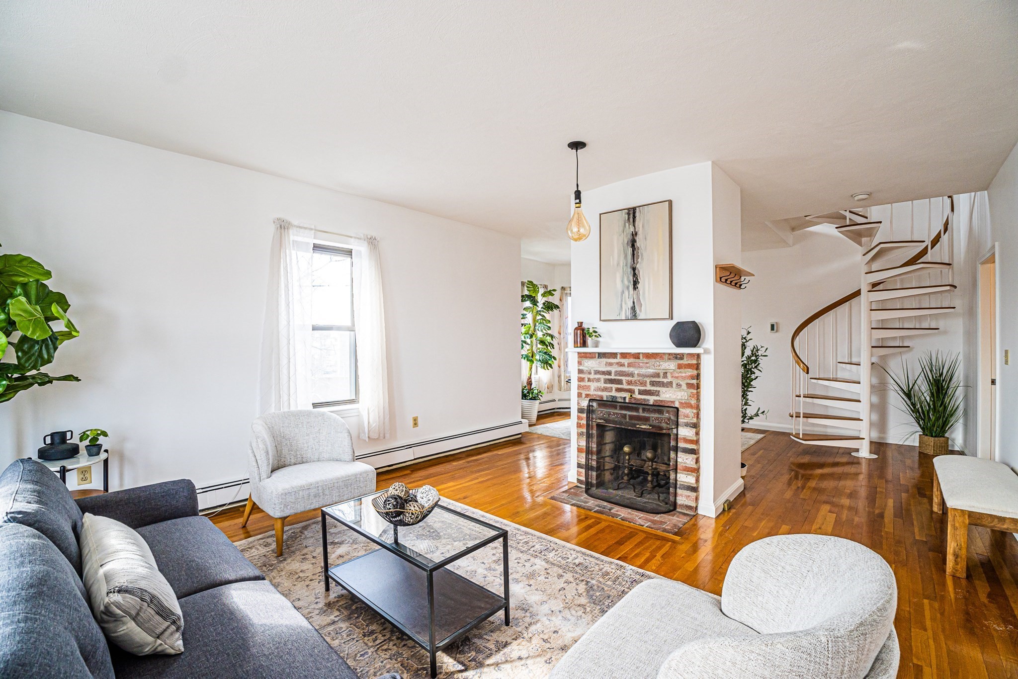 86 Walnut St Unit 3, Dorchester, Boston, MA 02122