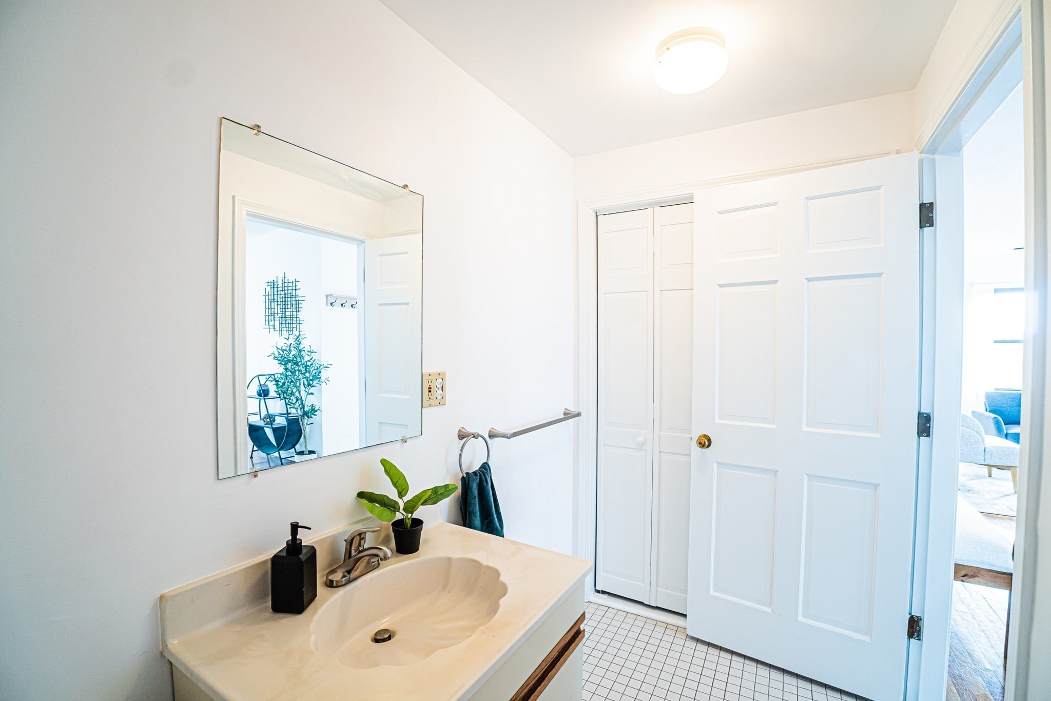 86 Walnut St Unit 3, Dorchester, Boston, MA 02122 - Image 7