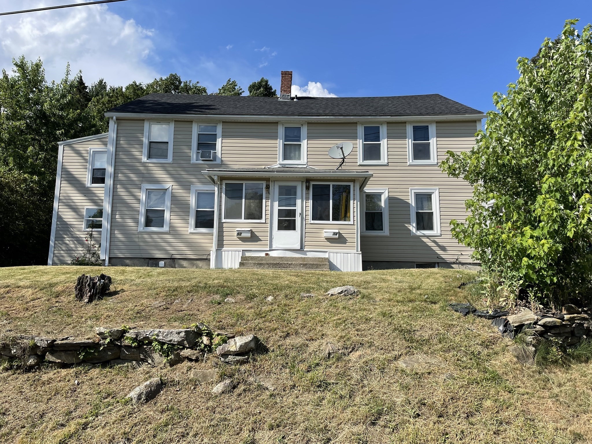 92 Sargent Street, Leicester, MA 01611