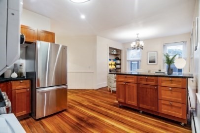 882 Huntington Ave, Apt 2