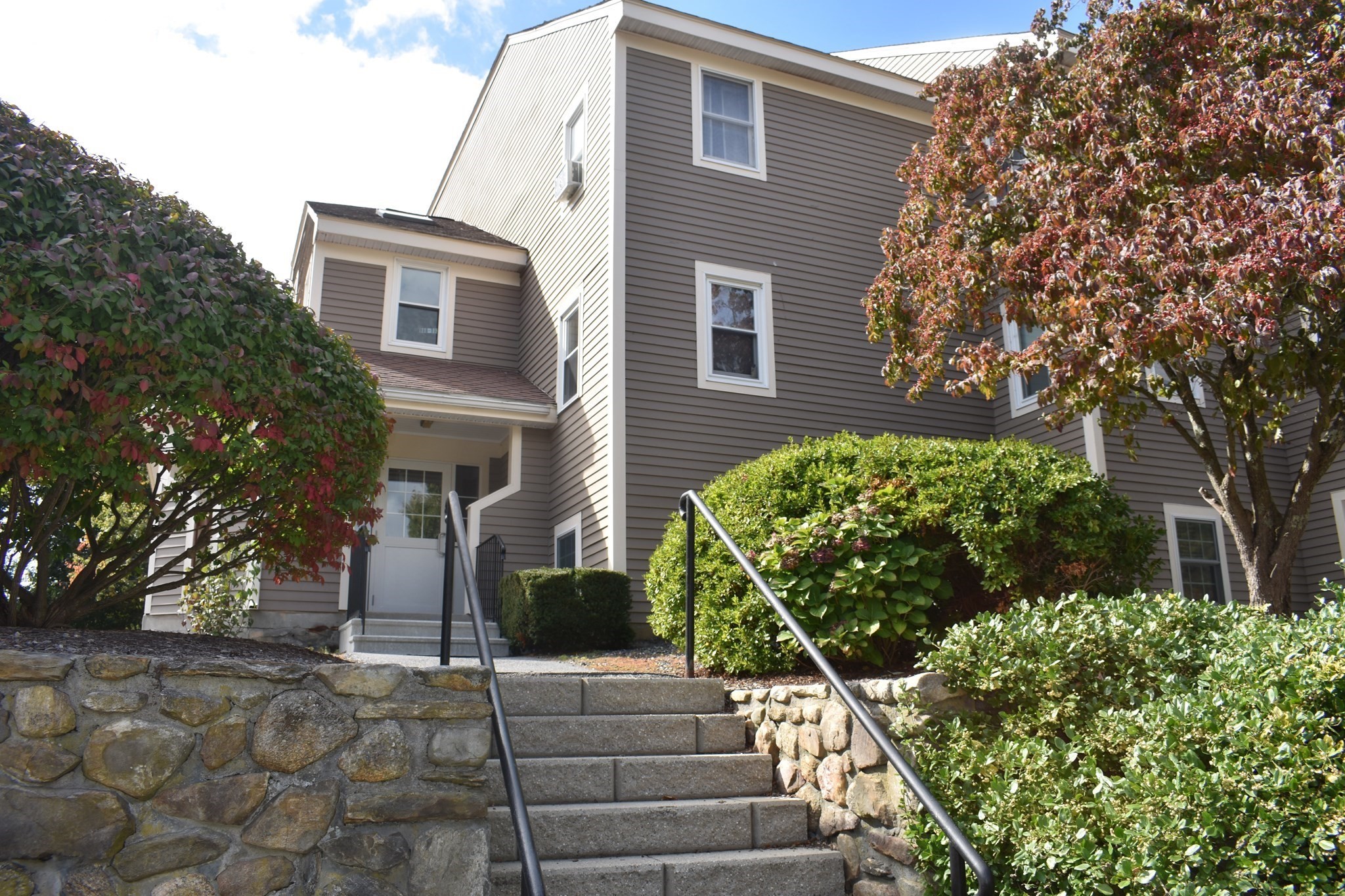 177 Heritage Dr Unit 177, Northbridge, MA 01588