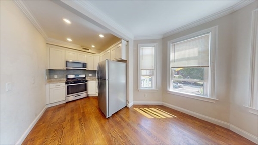 19 Perrin, Apt 1