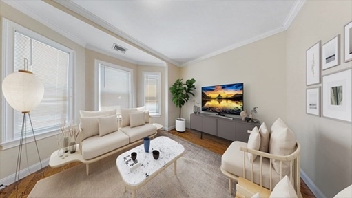 19 Perrin, Apt 4
