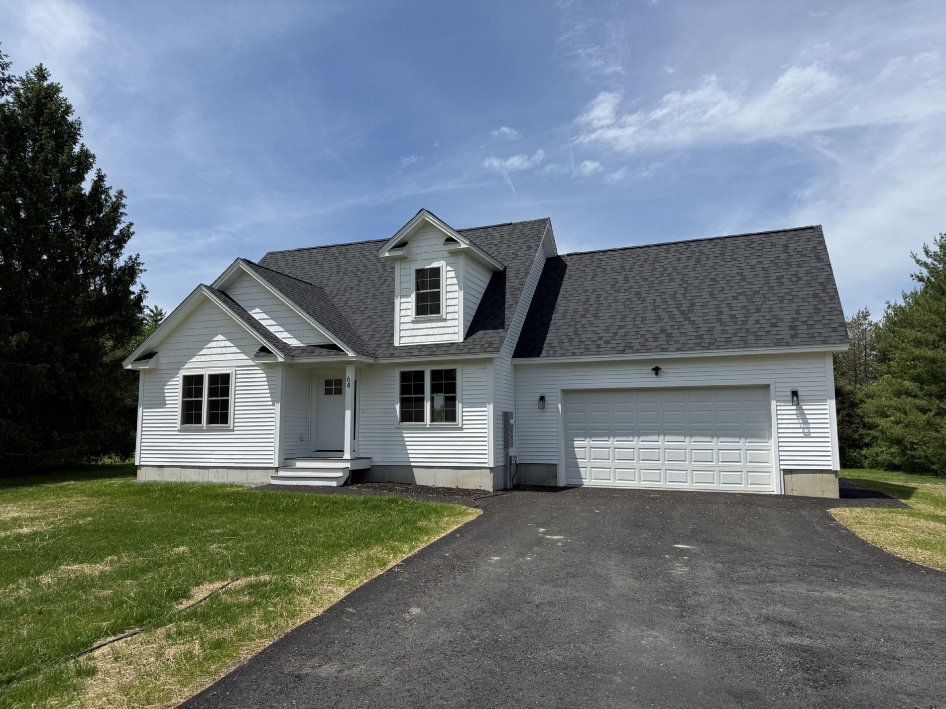 64 East St, Northfield, MA 01360