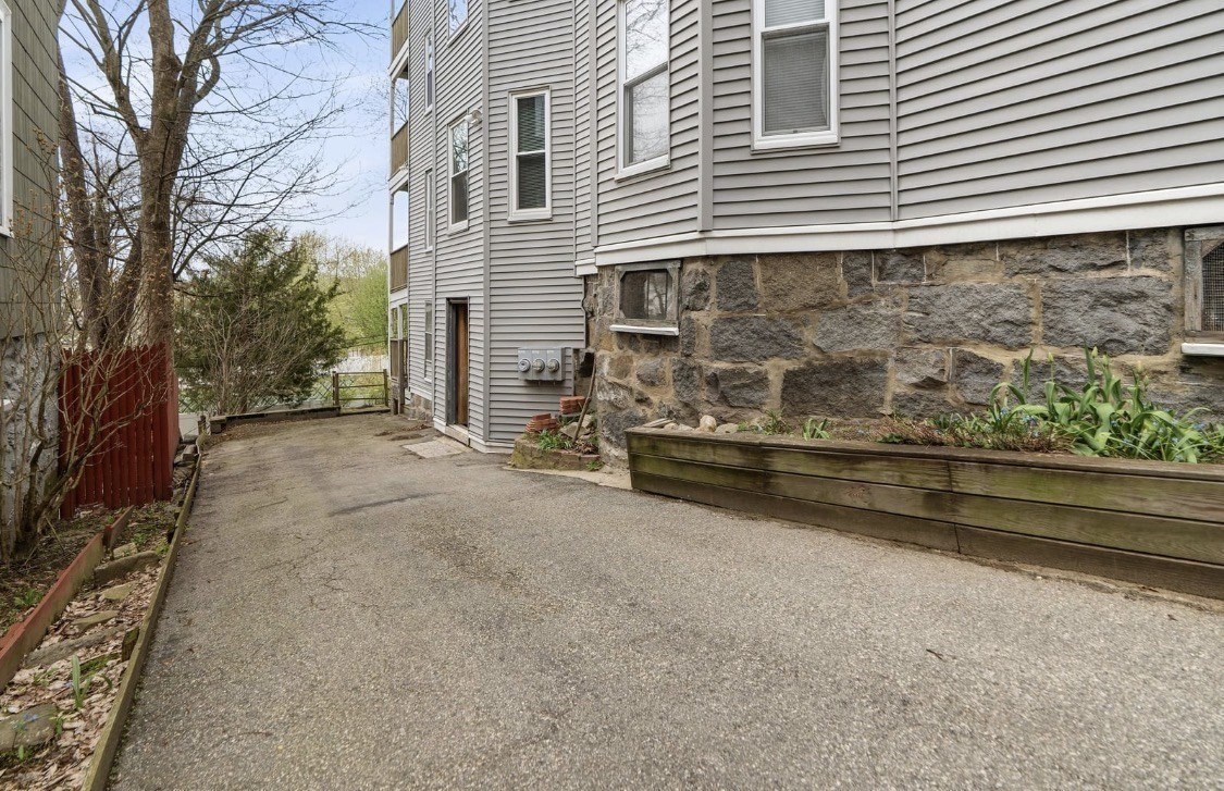 68 Draper, Dorchester, Boston, MA 02122 - Image 4