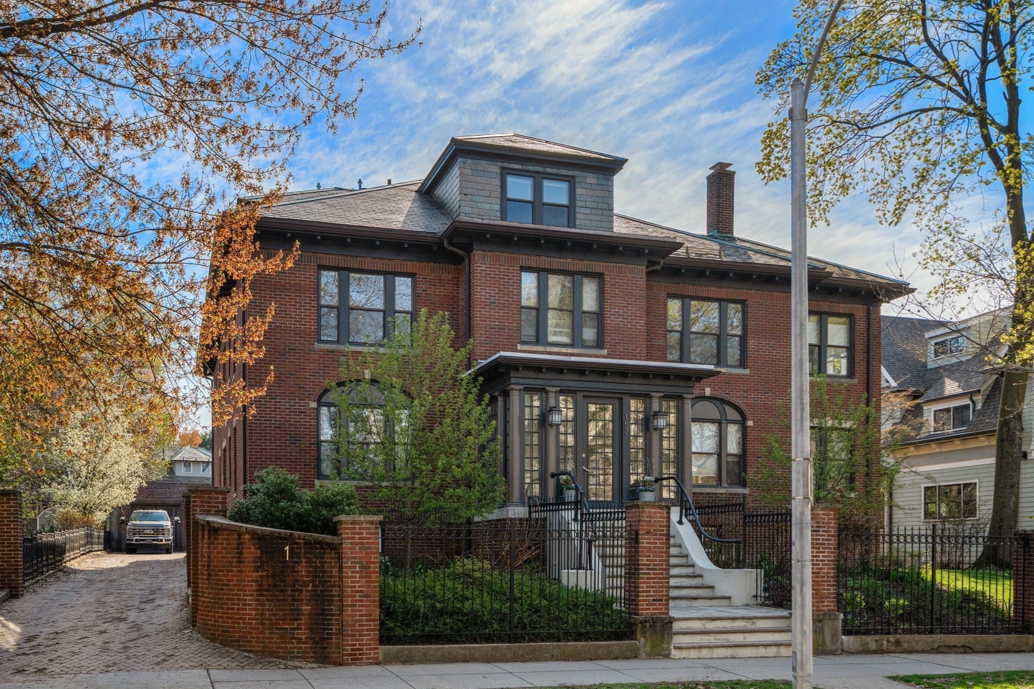 157 Babcock Unit 2, Brookline, MA 02446