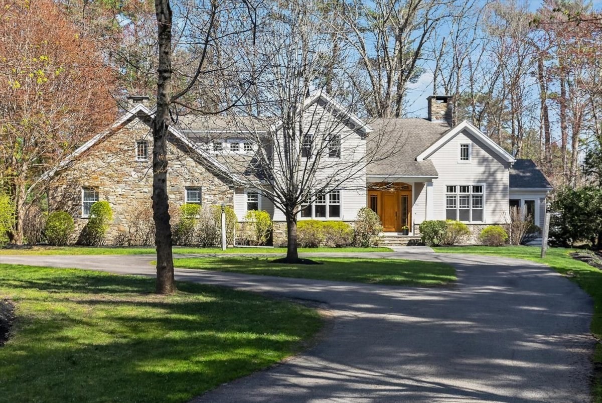 440 King, Cohasset, MA 02025