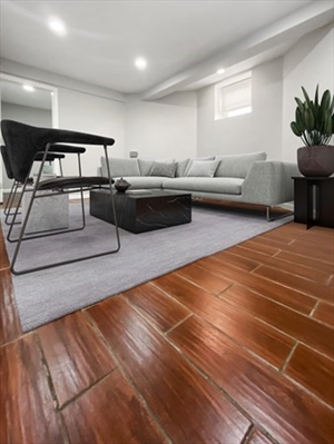 43 Mount Pleasant Avenue, Apt B