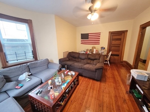 6 Carmel St, Apt 1
