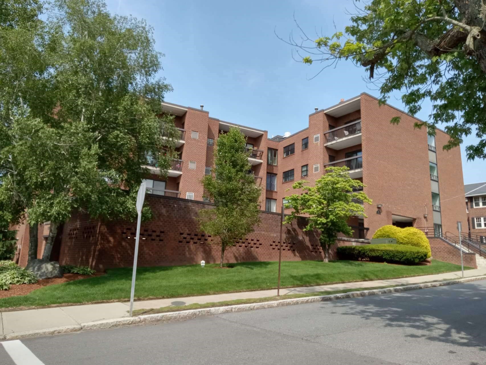 12 Mount Vernon St Unit 25, Melrose, MA 02176 - Image 2