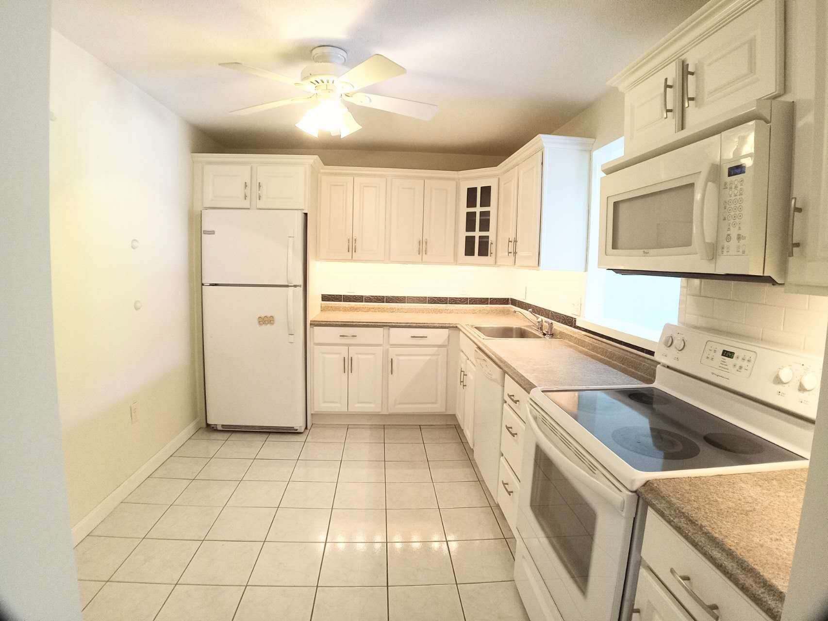 12 Mount Vernon St Unit 25, Melrose, MA 02176 - Image 11