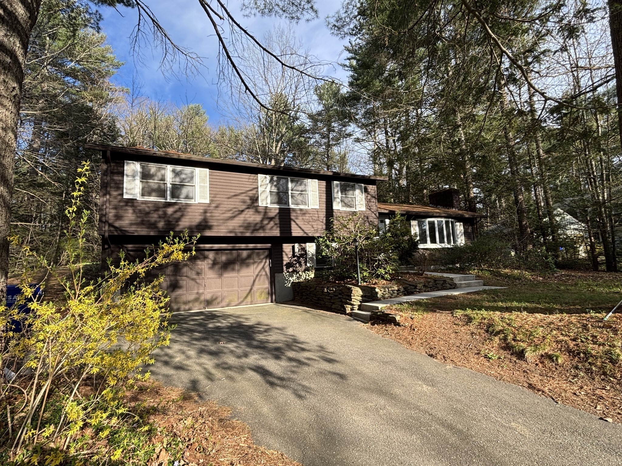 156 Aubinwood Rd., Amherst, MA 01002