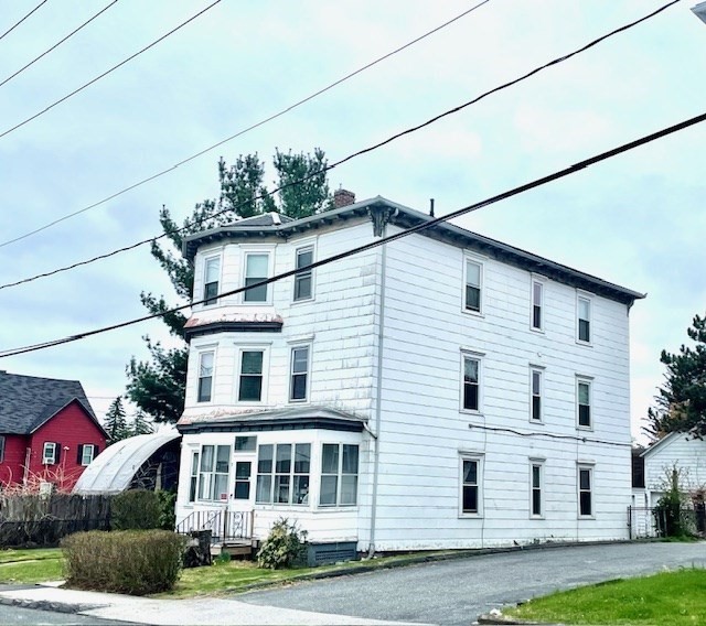 7 Ekman St, Worcester, MA 01607